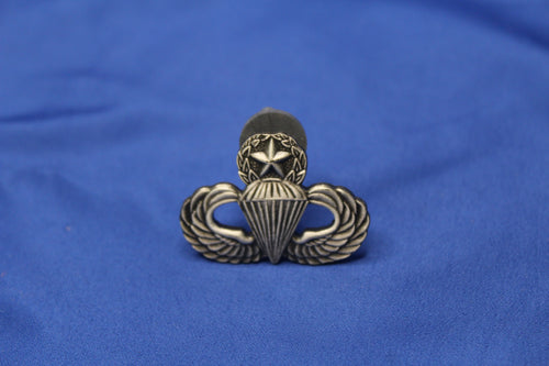 Army Master Paratrooper Hat Pin