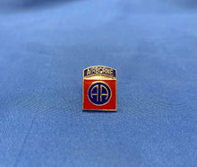 Load image into Gallery viewer, 82nd Airborne Division Hat Pin